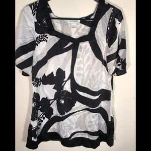 White House/Black Market Silk Pull On Top S